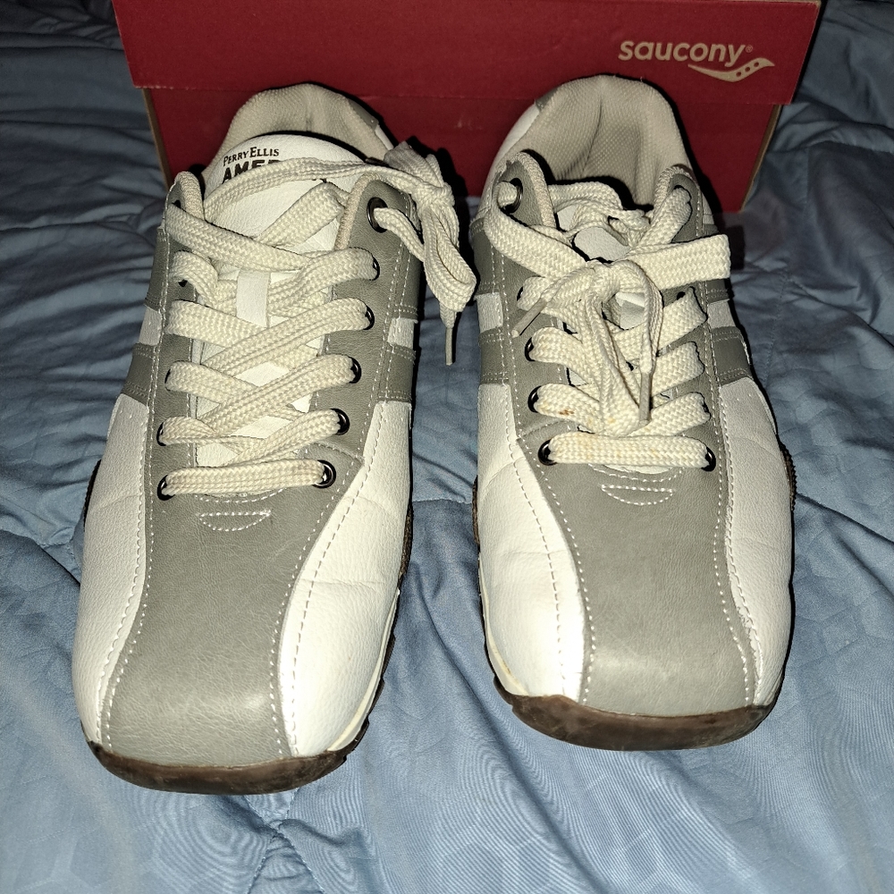 Men's shoes